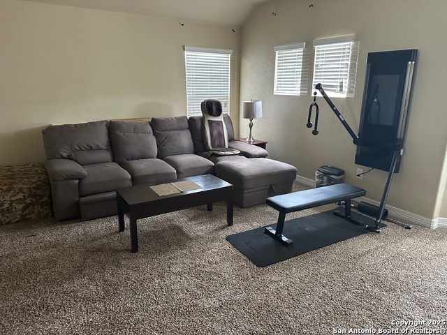 Image 14 of 15 For 8523 Kallison Arbor