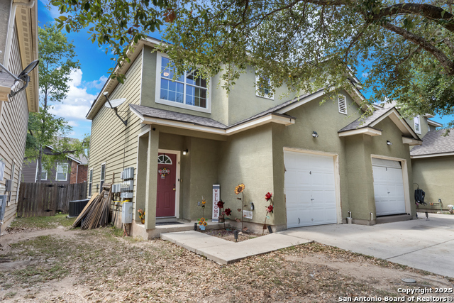 Image 2 of 20 For 7807 Kingsbury Wood  2