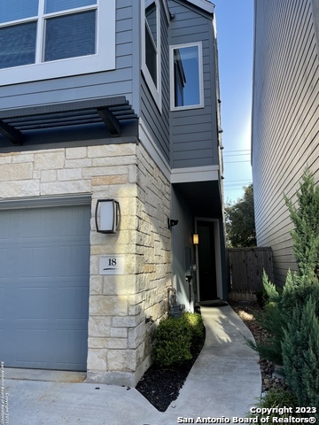 Listing photo id 0 for 7914 Roanoke 18