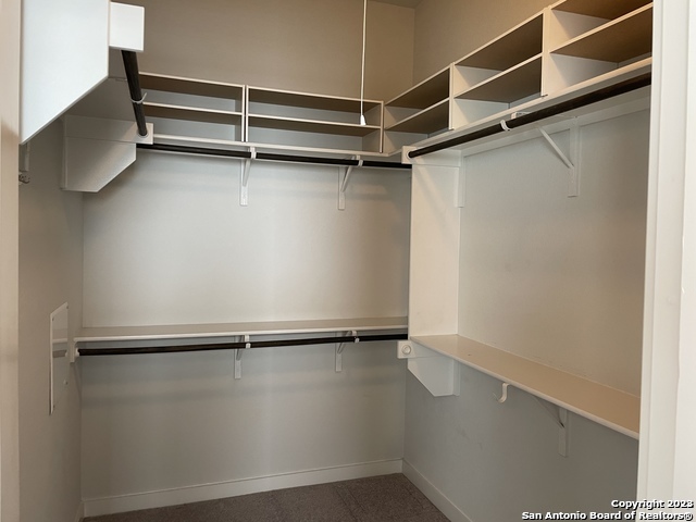 Listing photo id 21 for 7914 Roanoke 18