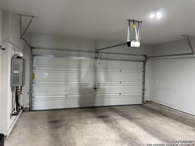 Listing photo id 22 for 7914 Roanoke 18