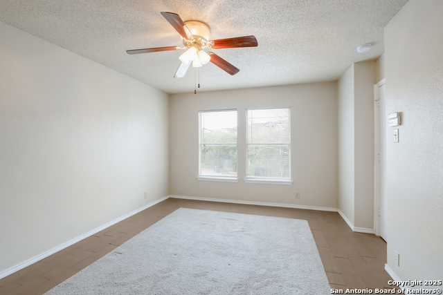 Image 13 of 23 For 8803 Breezefield