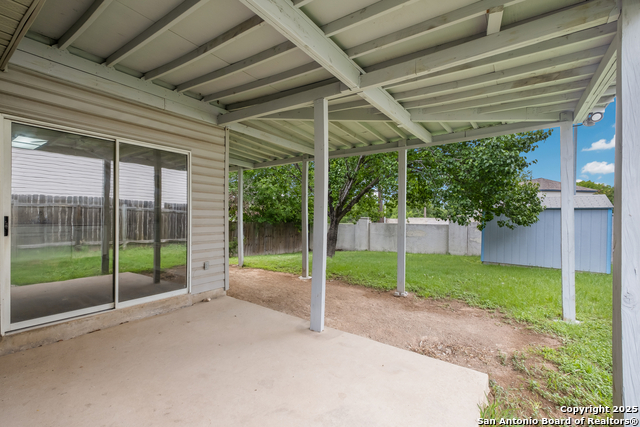 Image 19 of 23 For 8803 Breezefield