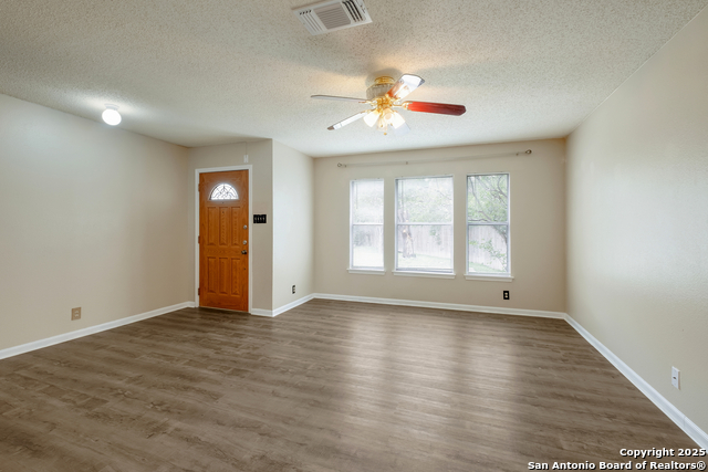 Image 2 of 23 For 8803 Breezefield