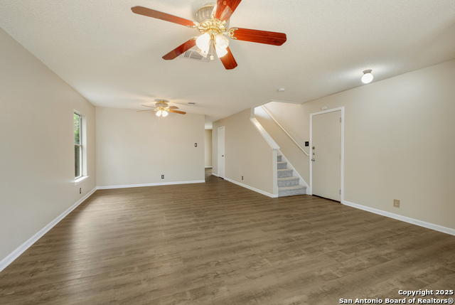 Image 4 of 23 For 8803 Breezefield