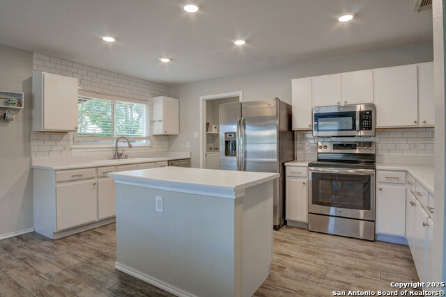 Image 11 of 30 For 8506 Pioneer Gold