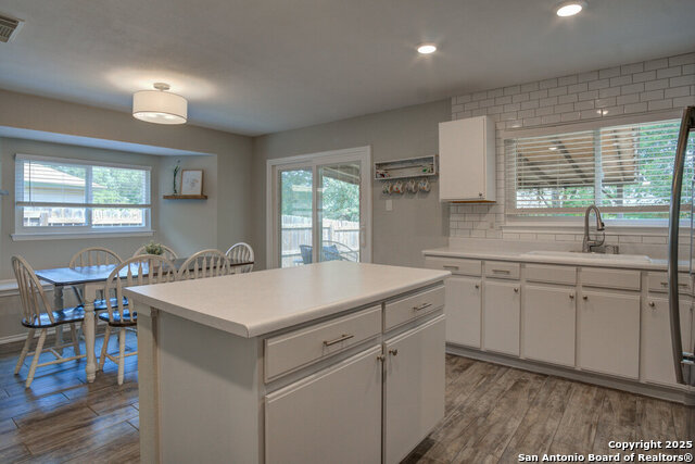 Image 13 of 30 For 8506 Pioneer Gold