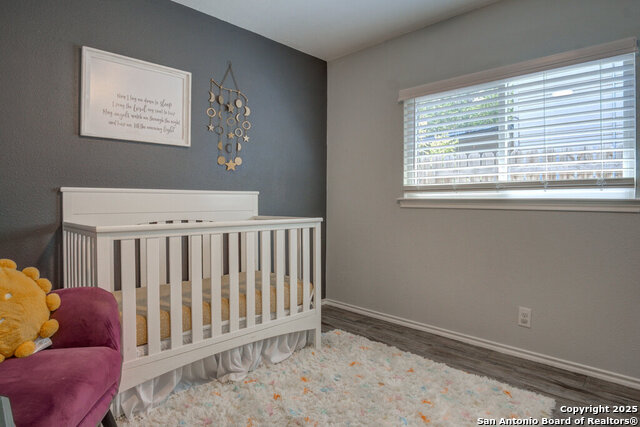 Image 19 of 30 For 8506 Pioneer Gold