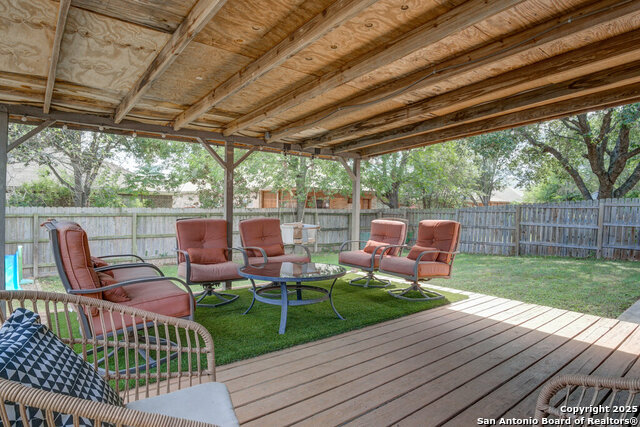 Image 22 of 30 For 8506 Pioneer Gold