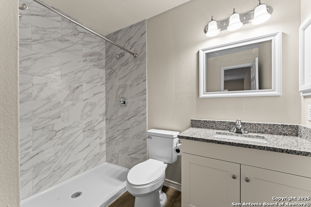 Image 13 of 19 For 8004 Laurel  