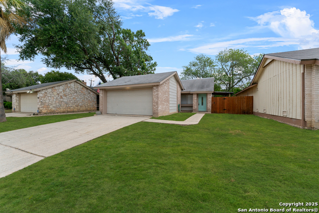 Image 2 of 19 For 8004 Laurel  