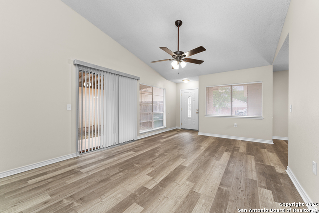 Image 5 of 19 For 8004 Laurel  