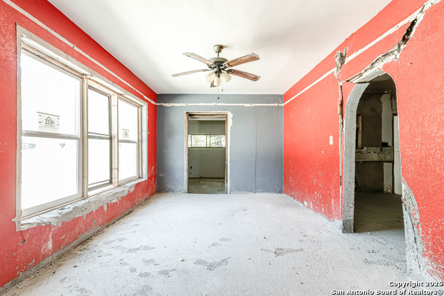 Image 10 of 27 For 1409 Kentucky