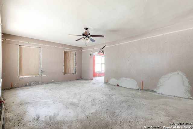 Image 8 of 27 For 1409 Kentucky