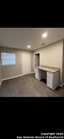 Image 14 of 23 For 2351 Rigsby  