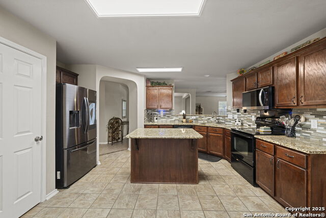 Image 10 of 31 For 8654 Gavel Drive
