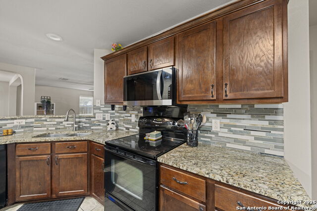 Image 11 of 31 For 8654 Gavel Drive