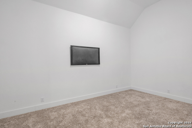 Image 12 of 22 For 2145 Glendon