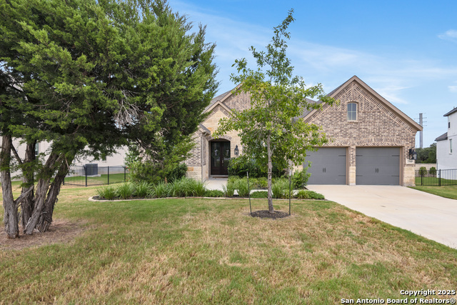 Image 2 of 22 For 2145 Glendon