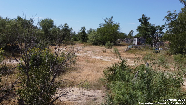 Listing photo id 2 for 8071 County Road 429