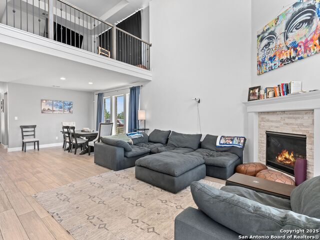 Image 10 of 28 For 323 Sugarcane