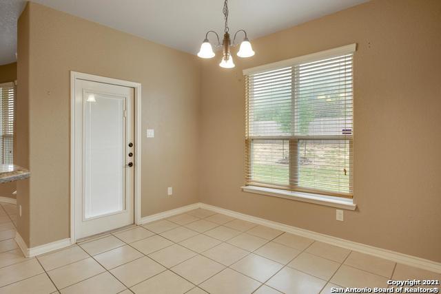 Image 27 of 29 For 6402 Lowrie Block