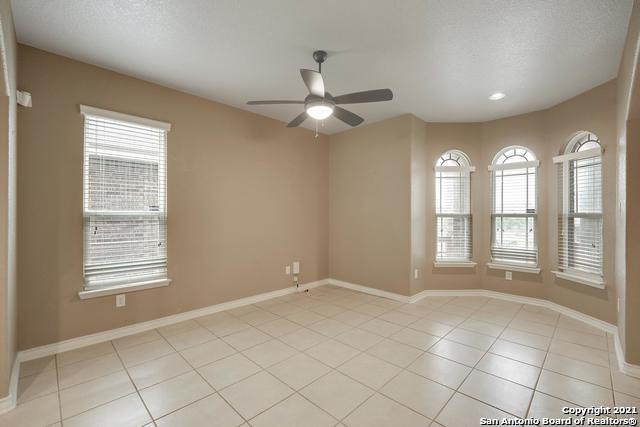 Image 4 of 29 For 6402 Lowrie Block