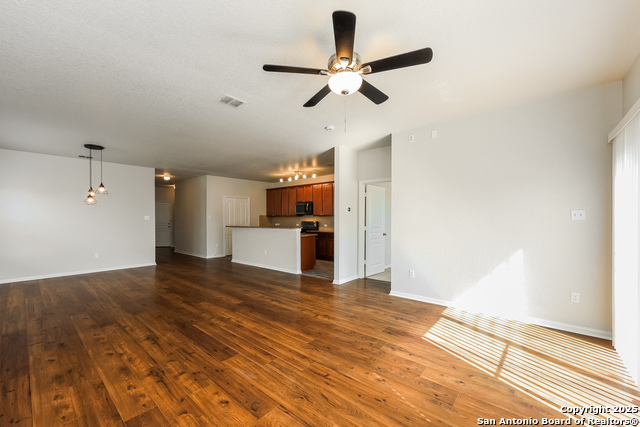 Image 4 of 16 For 11318 Dodson
