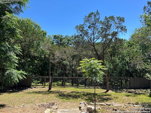 Image 14 of 20 For 221 Doeskin Dr