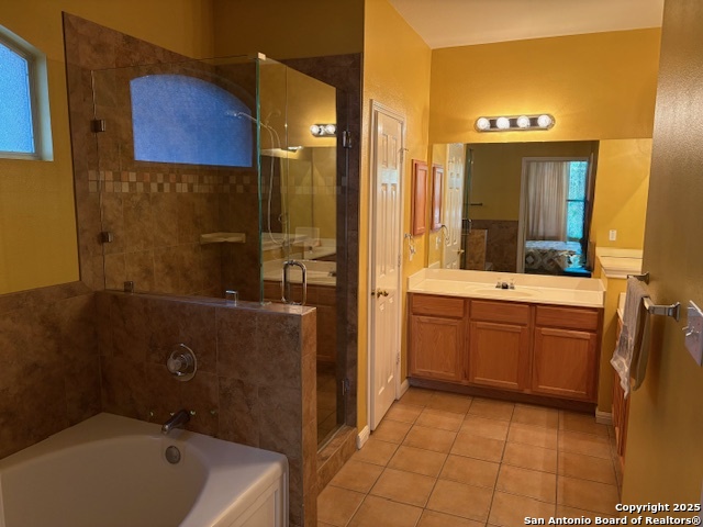 Image 10 of 14 For 2730 Lakehills