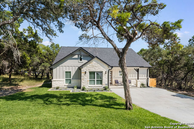 Details for 218 South Scenic Loop, Canyon Lake, TX 78133