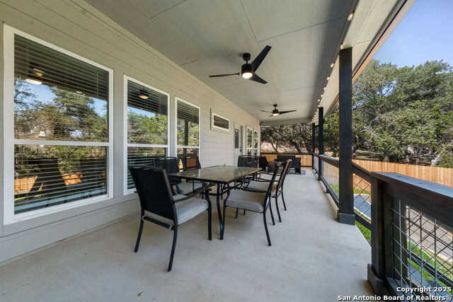 Listing photo id 34 for 218 South Scenic Loop
