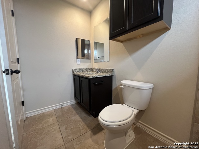 Image 18 of 26 For 7011 Micayla Cove  103