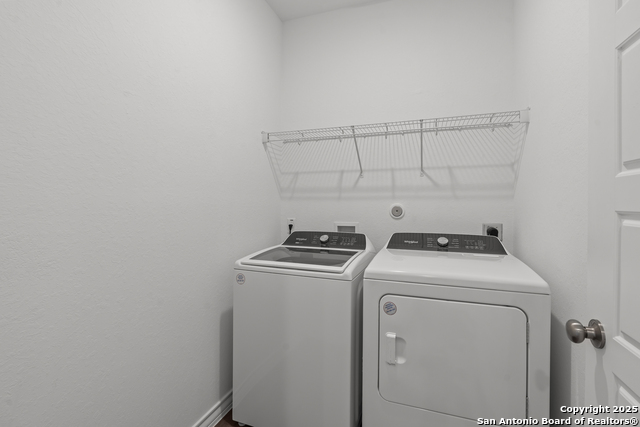 Image 11 of 23 For 402 White Heron Way