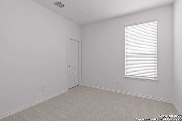 Image 12 of 23 For 402 White Heron Way