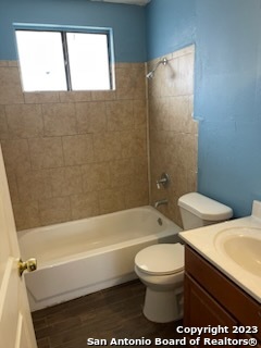 Image 12 of 14 For 218 Bexar Dr