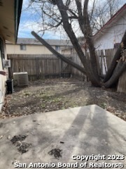 Image 13 of 14 For 218 Bexar Dr