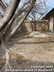 Image 14 of 14 For 218 Bexar Dr