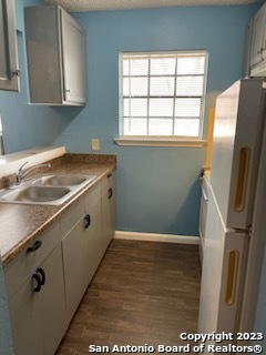 Image 5 of 14 For 218 Bexar Dr