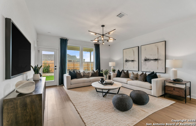 Image 9 of 14 For 1507 Birdsong Avenue