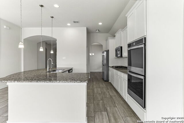 Listing photo id 11 for 29738 Wackford