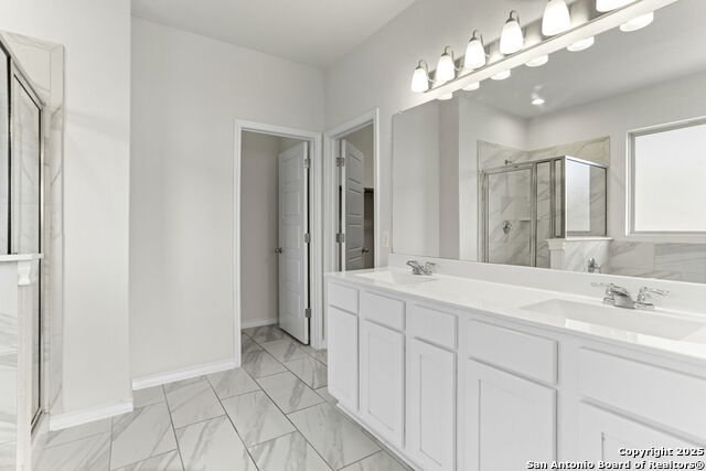 Listing photo id 21 for 29738 Wackford