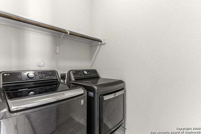 Listing photo id 27 for 29738 Wackford