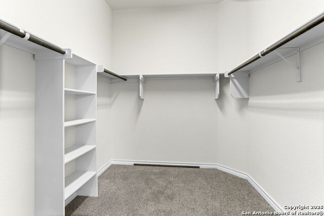 Listing photo id 28 for 29738 Wackford