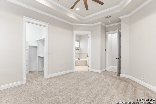 Listing photo id 17 for 1165 Legacy Drive