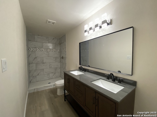 Image 6 of 10 For 576 School Drive