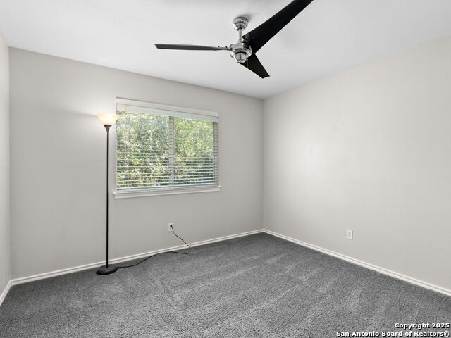 Image 19 of 36 For 3022 Fall Way Dr