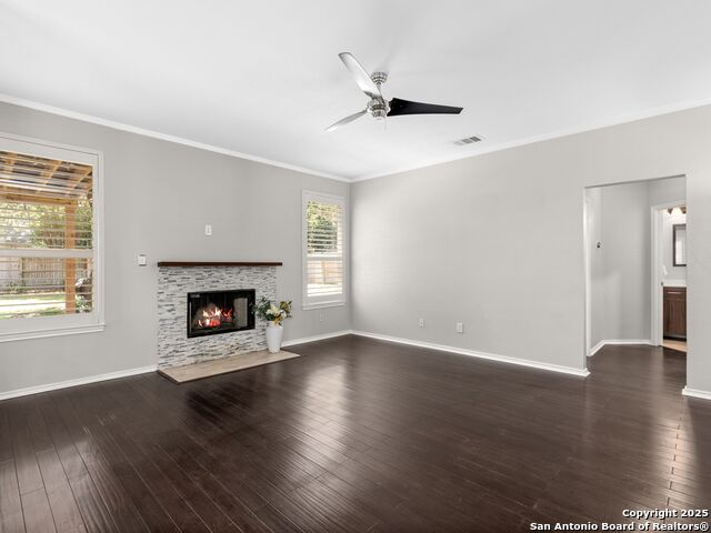 Image 5 of 36 For 3022 Fall Way Dr