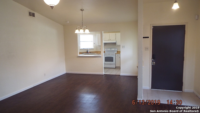 Image 3 of 10 For 13235 Larkwalk Dr