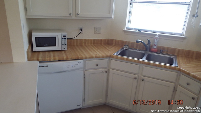 Image 4 of 10 For 13235 Larkwalk Dr